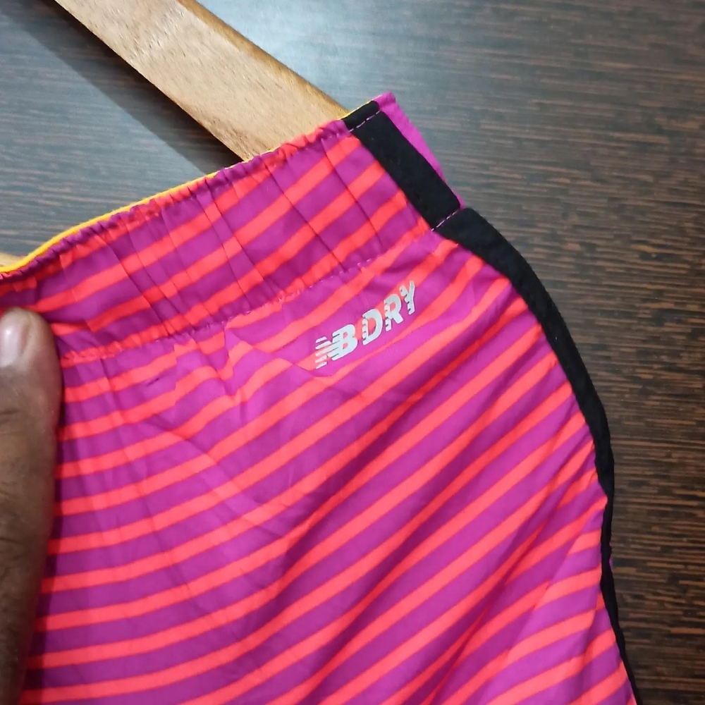 New Balance - Picture 5 of 5